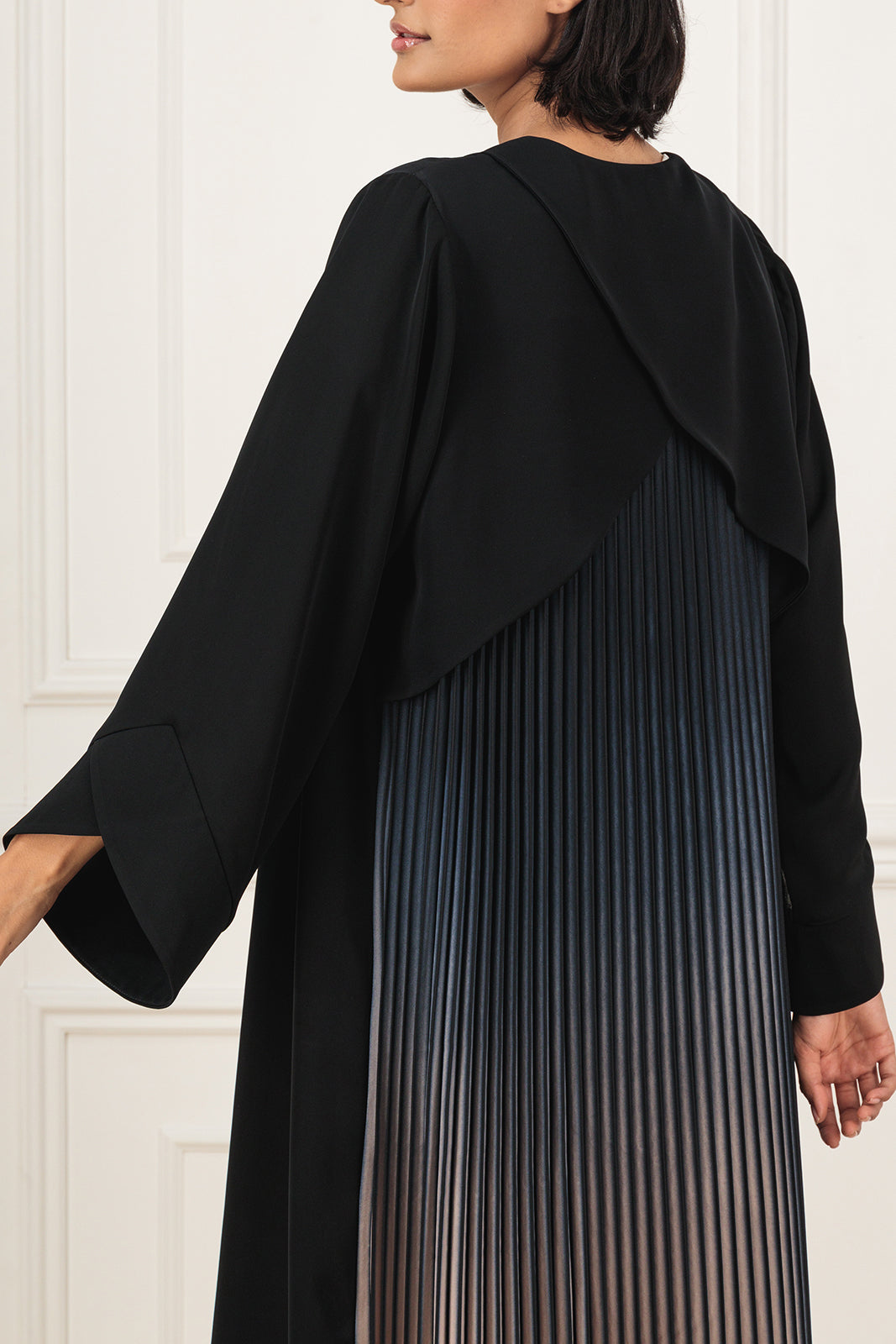 Ombre back pleat
