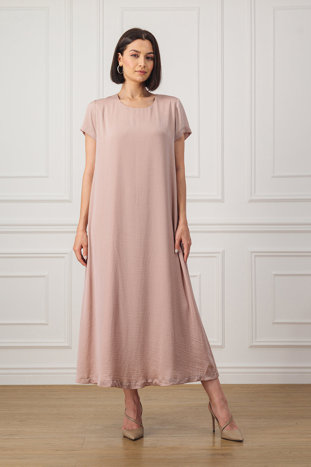 Sara Abaya and Dress set