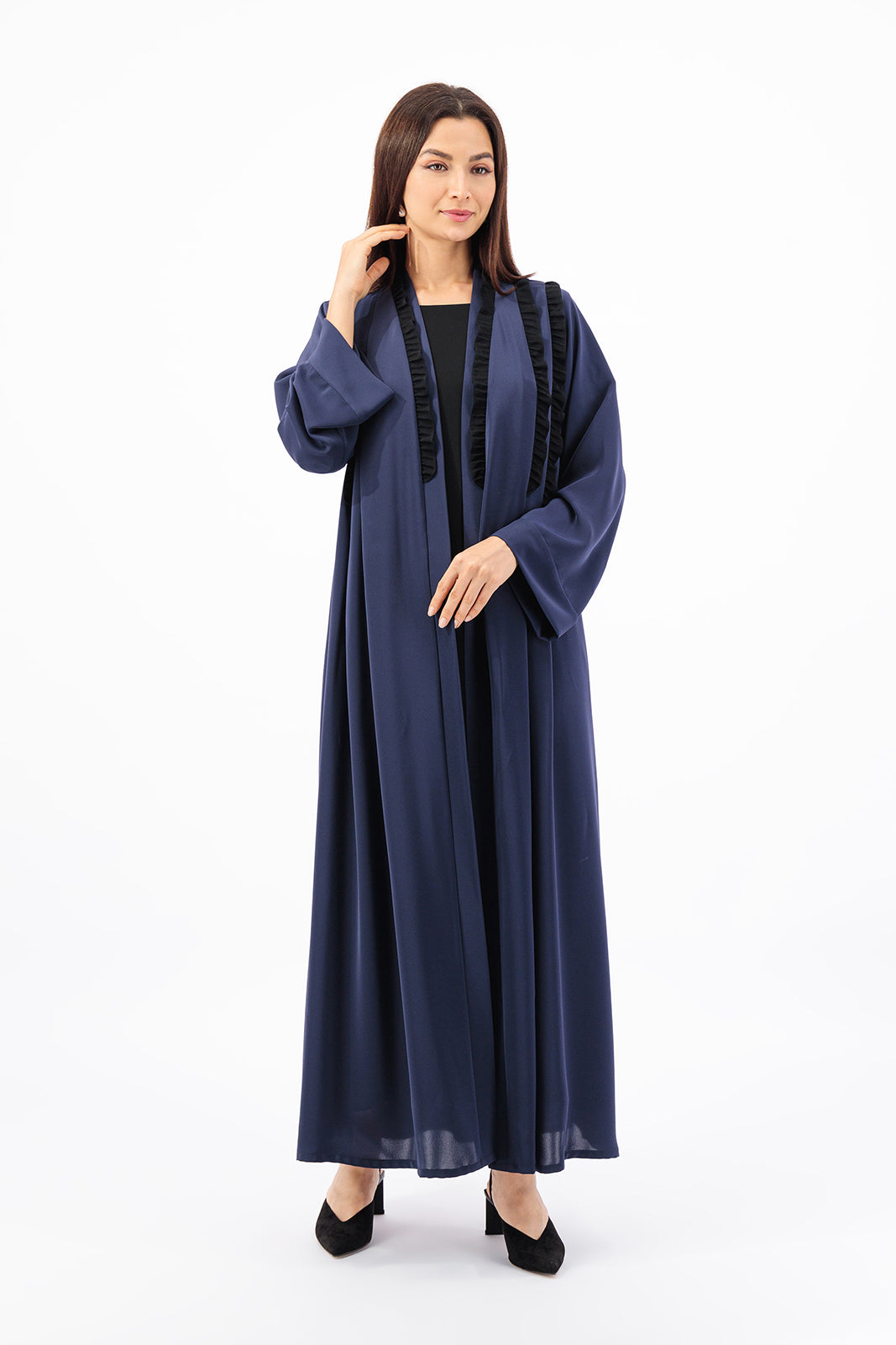 Contrast asymmetrical front ruffled with back pleated abaya