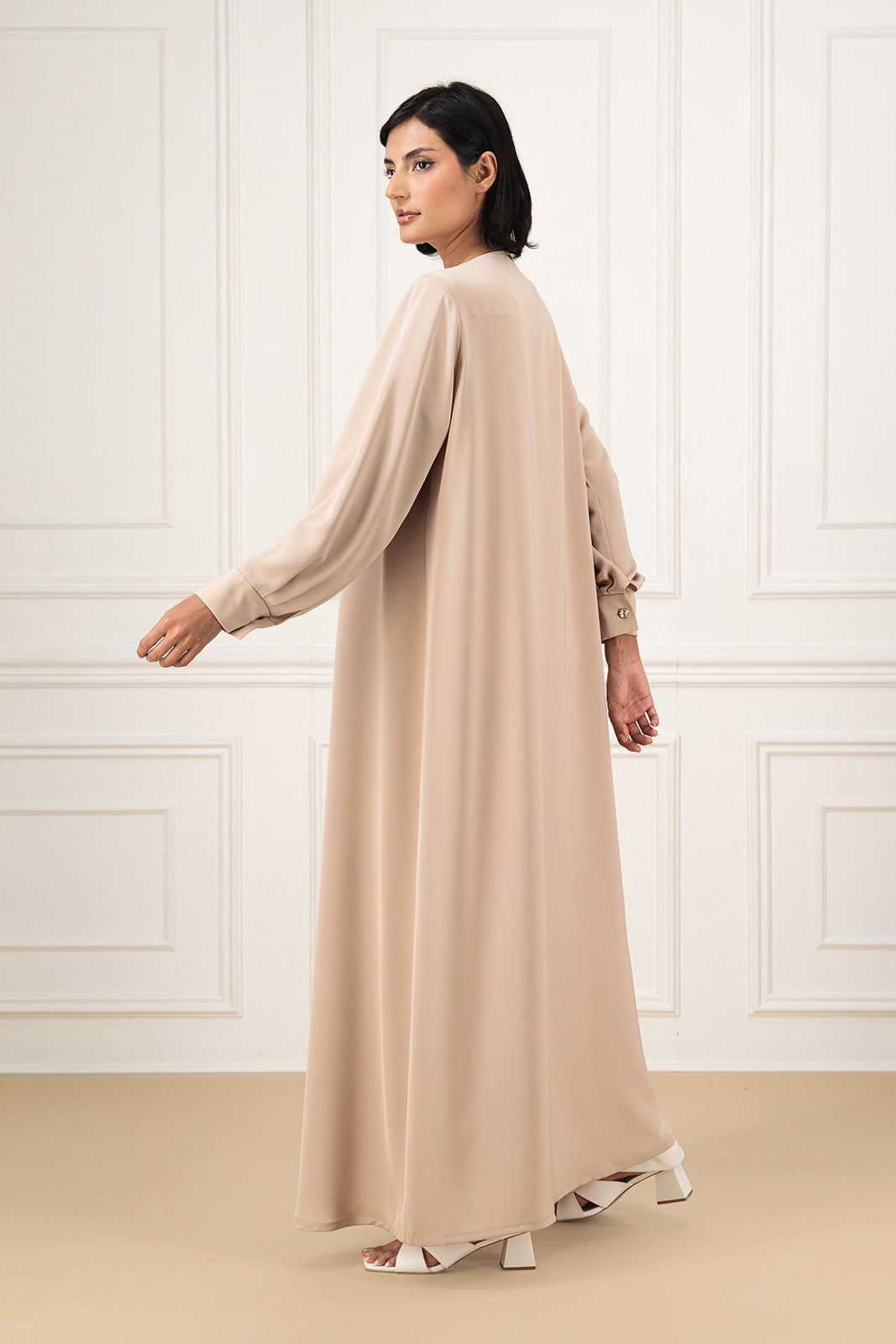 Overlapped sleeves Abaya