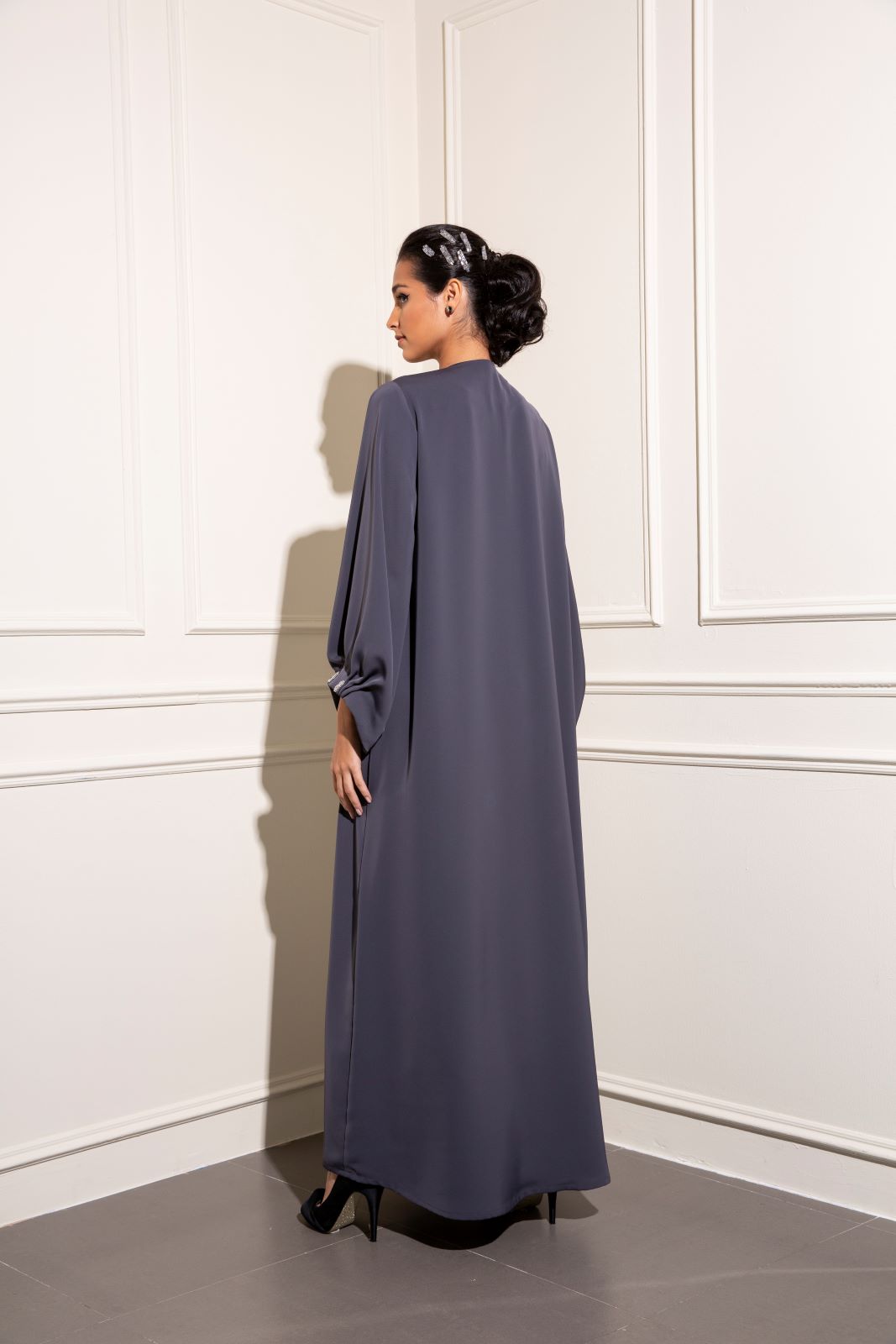 Classic abaya with hand embellished pockets