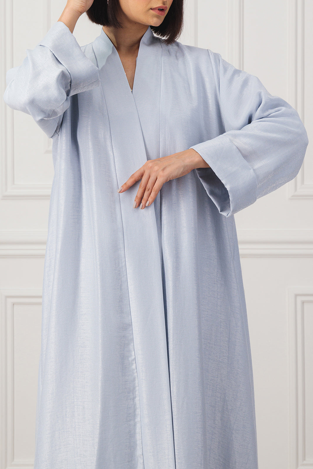 A-line flared back Abaya in Shimmer Linen